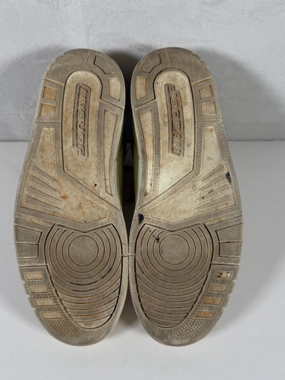 Nike Air Jordan Spizike Sneakers Men Size 13 Brooklyn Low Coconut Milk EUC - Picture 8 of 10